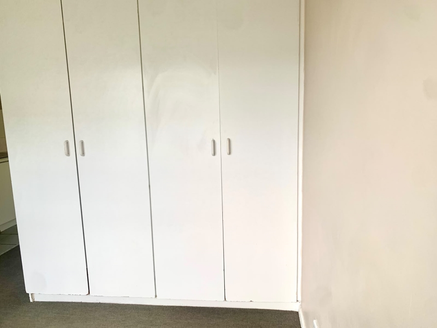 To Let 1 Bedroom Property for Rent in Strand South Western Cape
